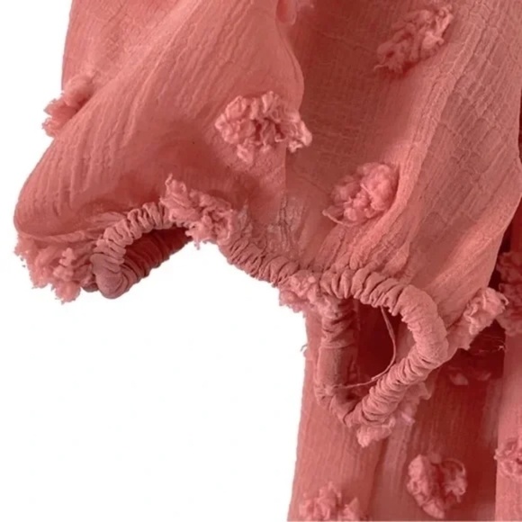 Flower & Feather | Pink Boho Textured Swiss Dot Tiered Peasant Top, Medium - Picture 3 of 5